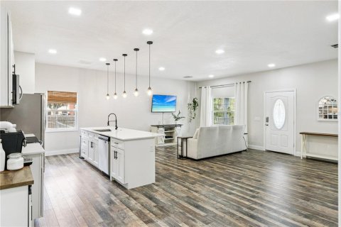 Villa ou maison à vendre à Bartow, Floride: 4 chambres, 162.02 m2 № 2200767 - photo 7
