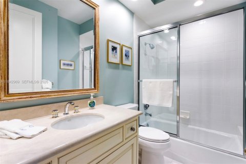 Touwnhouse à vendre à Tequesta, Floride: 4 chambres, 318.75 m2 № 2001257 - photo 18