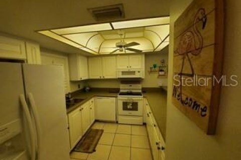 Condo in Ormond Beach, Florida, 2 bedrooms  № 2388247 - photo 3