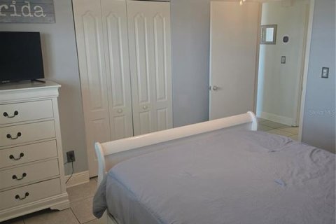 Condo in Ormond Beach, Florida, 2 bedrooms  № 2388247 - photo 20