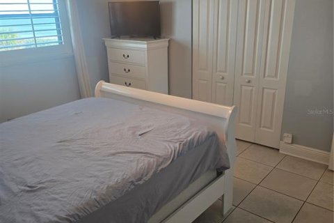Condo in Ormond Beach, Florida, 2 bedrooms  № 2388247 - photo 21