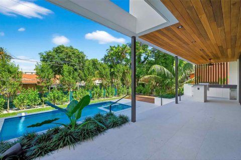 Villa ou maison à vendre à Miami Beach, Floride: 5 chambres, 348.38 m2 № 1965771 - photo 11