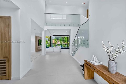 Villa ou maison à vendre à Miami Beach, Floride: 5 chambres, 348.38 m2 № 1965771 - photo 3