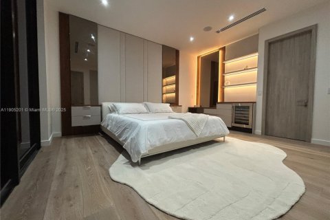 Villa ou maison à vendre à Miami Beach, Floride: 5 chambres, 348.38 m2 № 1965771 - photo 20