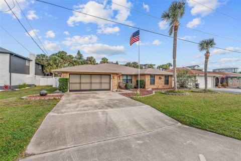 House in Flagler Beach, Florida 3 bedrooms, 202.62 sq.m. № 2213488 - photo 8
