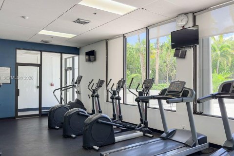 Copropriété à vendre à Sunny Isles Beach, Floride: 1 chambre, 92.07 m2 № 2075193 - photo 24