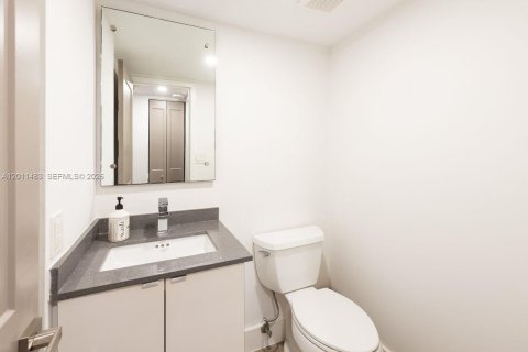 Copropriété à vendre à Sunny Isles Beach, Floride: 1 chambre, 92.07 m2 № 2075193 - photo 18