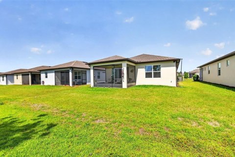 House in Ocala, Florida 2 bedrooms, 130.43 sq.m. № 2166540 - photo 28