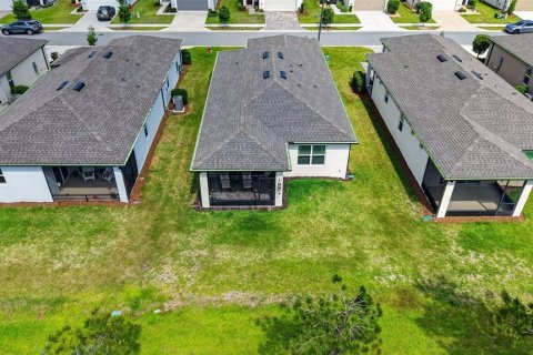 House in Ocala, Florida 2 bedrooms, 130.43 sq.m. № 2166540 - photo 30