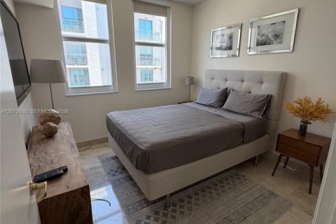Condo in Coral Gables, Florida, 2 bedrooms № 2076485 - photo 16