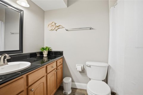 Condo in Redington Beach, Florida, 2 bedrooms  № 2232155 - photo 24