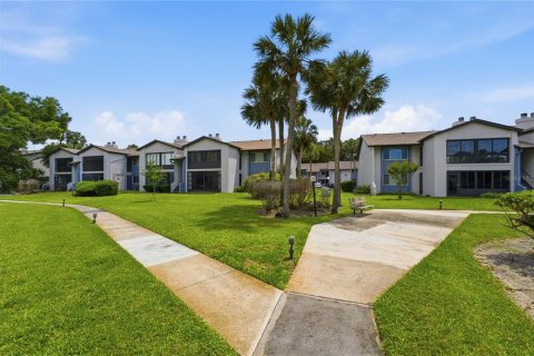 Condo in Altamonte Springs, Florida, 2 bedrooms  № 2092066 - photo 28