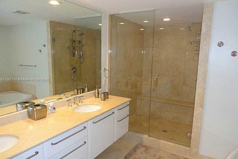 Condominio en alquiler en Hollywood, Florida, 2 dormitorios, 161 m2 № 1976189 - foto 24