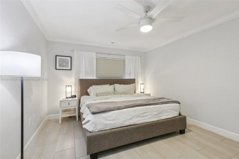 Villa ou maison à vendre à Fort Lauderdale, Floride: 4 chambres, 207.17 m2 № 1974063 - photo 25