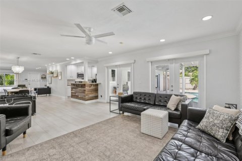 Villa ou maison à vendre à Fort Lauderdale, Floride: 4 chambres, 207.17 m2 № 1974063 - photo 7
