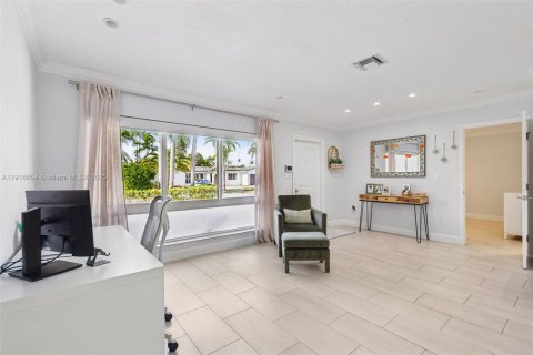 Villa ou maison à vendre à Fort Lauderdale, Floride: 4 chambres, 207.17 m2 № 1974063 - photo 17