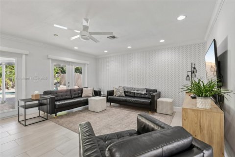Villa ou maison à vendre à Fort Lauderdale, Floride: 4 chambres, 207.17 m2 № 1974063 - photo 6