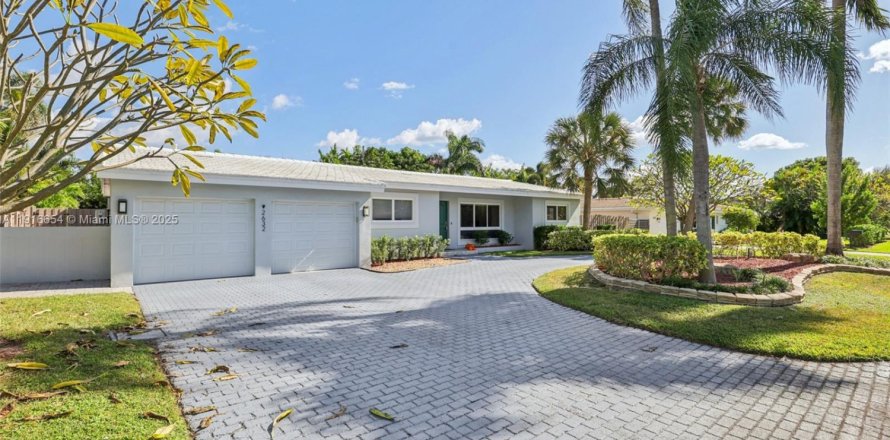 Villa ou maison à Fort Lauderdale, Floride 4 chambres, 207.17 m2 № 1974063
