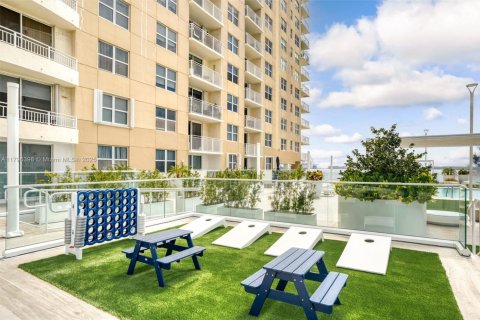 Condominio en venta en Miami, Florida, 2 dormitorios, 91.51 m2 № 1712809 - foto 23