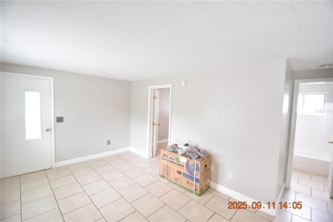 Apartamento en alquiler en Dunedin, Florida, 2 dormitorios, 55.74 m2 № 1914479 - foto 12