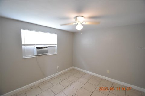 Apartamento en alquiler en Dunedin, Florida, 2 dormitorios, 55.74 m2 № 1914479 - foto 17