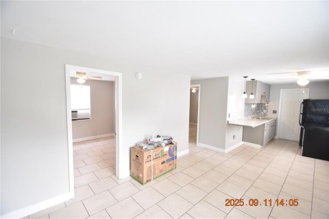 Apartamento en alquiler en Dunedin, Florida, 2 dormitorios, 55.74 m2 № 1914479 - foto 13
