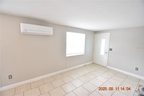 Apartamento en alquiler en Dunedin, Florida, 2 dormitorios, 55.74 m2 № 1914479 - foto 11