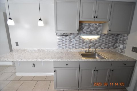 Apartamento en alquiler en Dunedin, Florida, 2 dormitorios, 55.74 m2 № 1914479 - foto 16