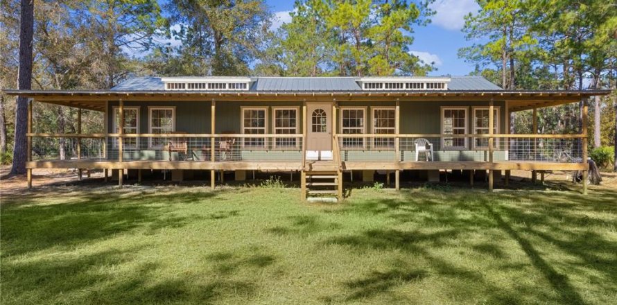 House in Inverness, Florida 1 bedroom, 74.32 sq.m. № 1563970