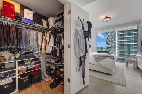 Condominio en alquiler en Miami, Florida, 2 dormitorios, 105.35 m2 № 2058855 - foto 16