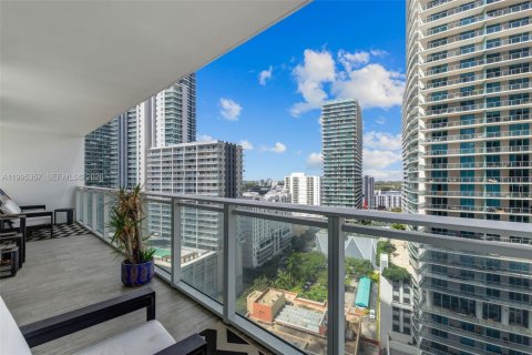 Condominio en alquiler en Miami, Florida, 2 dormitorios, 105.35 m2 № 2058855 - foto 29