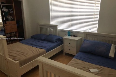 Casa en alquiler en Doral, Florida, 3 dormitorios, 210.98 m2 № 1975385 - foto 17