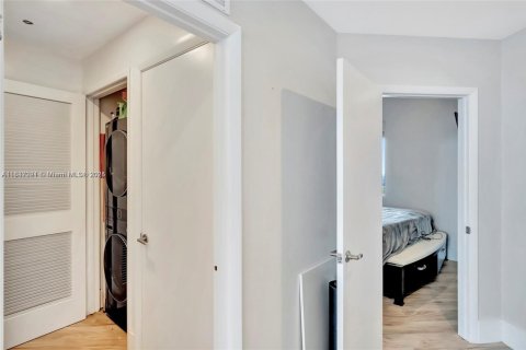 Купить кондоминиум в Майами, Флорида 2 спальни, 104.79м2, № 1809268 - фото 30
