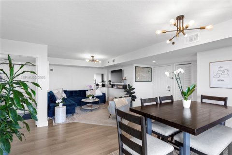 Condo à Miami, Floride, 2 chambres  № 2065287