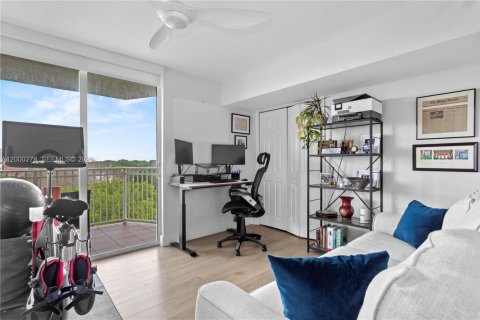 Copropriété à vendre à Miami, Floride: 2 chambres, 95.69 m2 № 2065287 - photo 16