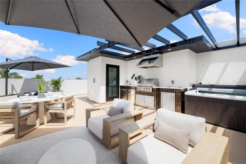 Adosado en venta en Saint Petersburg, Florida, 3 dormitorios, 168.52 m2 № 1868871 - foto 5