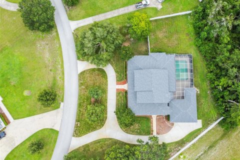 House in Lutz, Florida 3 bedrooms, 333.05 sq.m. № 1877387 - photo 6