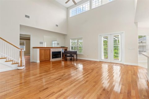 House in Lutz, Florida 3 bedrooms, 333.05 sq.m. № 1877387 - photo 25