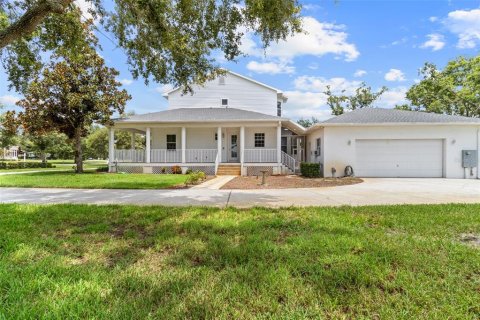 House in Lutz, Florida 3 bedrooms, 333.05 sq.m. № 1877387 - photo 21