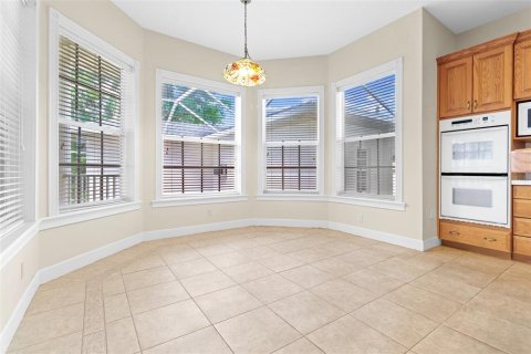 House in Lutz, Florida 3 bedrooms, 333.05 sq.m. № 1877387 - photo 27