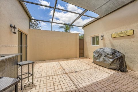 Casa en venta en Lake Worth, Florida, 3 dormitorios, 246.38 m2 № 1961533 - foto 29