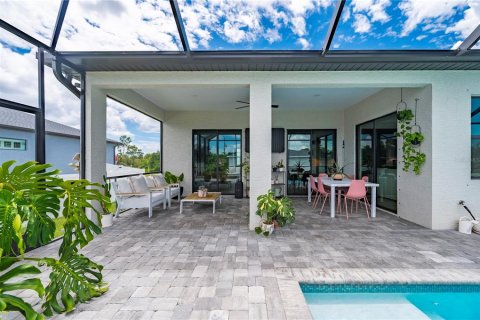 Villa ou maison à vendre à Port Charlotte, Floride: 3 chambres, 173.17 m2 № 2350390 - photo 26