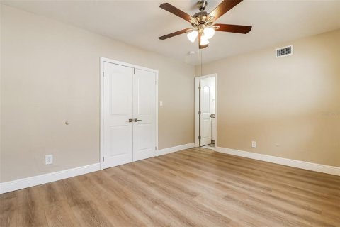 Villa ou maison à vendre à Seminole, Floride: 3 chambres, 148.27 m2 № 2330341 - photo 10