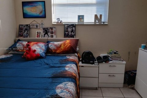 Снять в аренду квартиру в Хайалиа, Флорида 2 спальни, 71.53м2, № 2005509 - фото 5