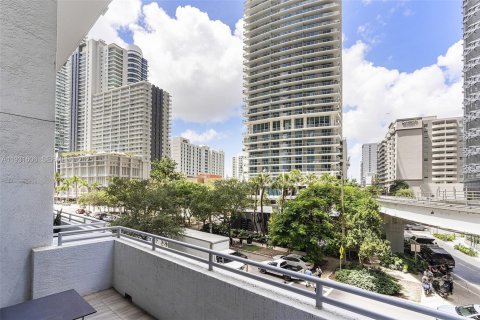 Снять в аренду кондоминиум в Майами, Флорида 1 спальня, 92.9м2, № 1991631 - фото 7