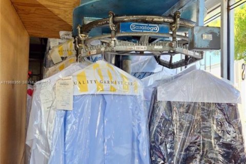 Купить коммерческую недвижимость в Хайалиа, Флорида № 2050469 - фото 14