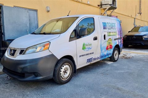 Купить коммерческую недвижимость в Хайалиа, Флорида № 2050469 - фото 16