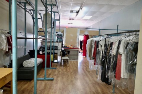 Купить коммерческую недвижимость в Хайалиа, Флорида № 2050469 - фото 19