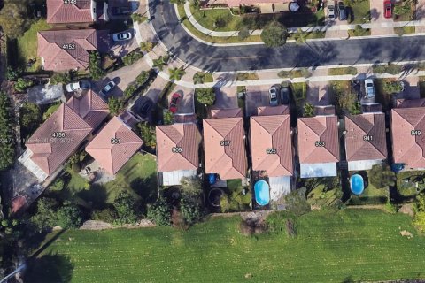 Купить виллу или дом в Хомстед, Флорида 3 спальни, 140м2, № 1923974 - фото 30