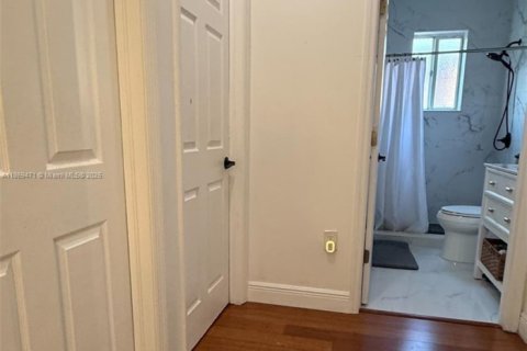 Купить виллу или дом в Хомстед, Флорида 3 спальни, 140м2, № 1923974 - фото 21